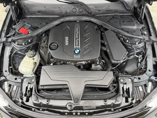 BMW 320 d ED Line Sport Auto 18