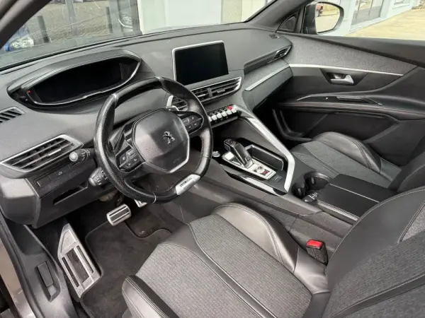 Peugeot 5008 1.5 BlueHDi GT Line EAT8 5
