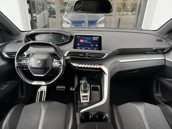 Peugeot 5008 1.5 BlueHDi GT Line EAT8 7