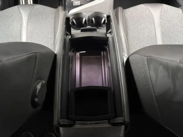 Peugeot 5008 1.5 BlueHDi GT Line EAT8 17