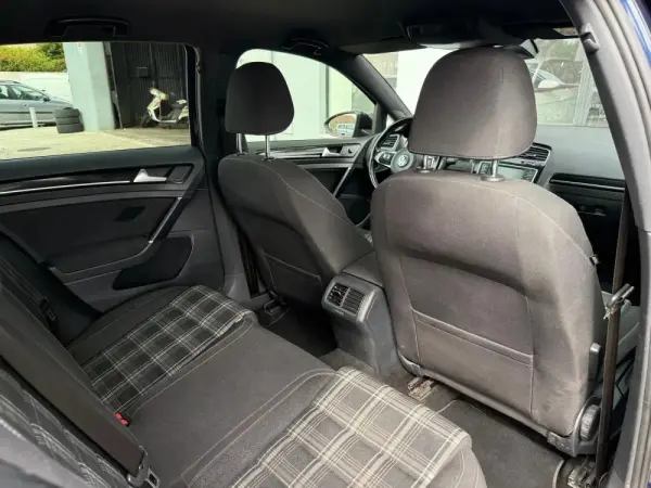 Volkswagen Golf 2.0 TDI GTD DSG 7