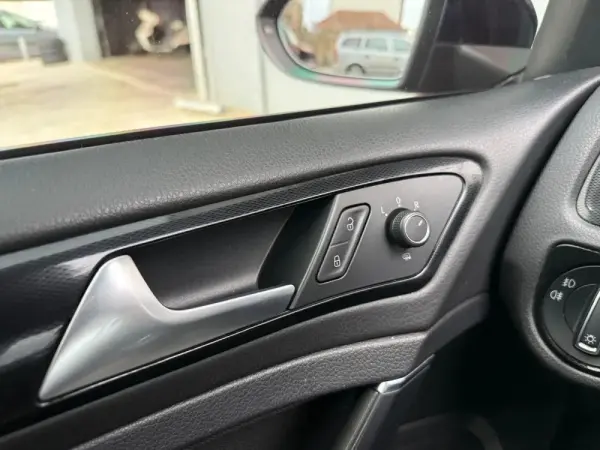 Volkswagen Golf 2.0 TDI GTD DSG 17