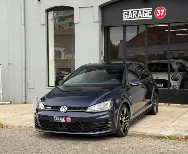 Volkswagen Golf 2.0 TDI GTD DSG 22