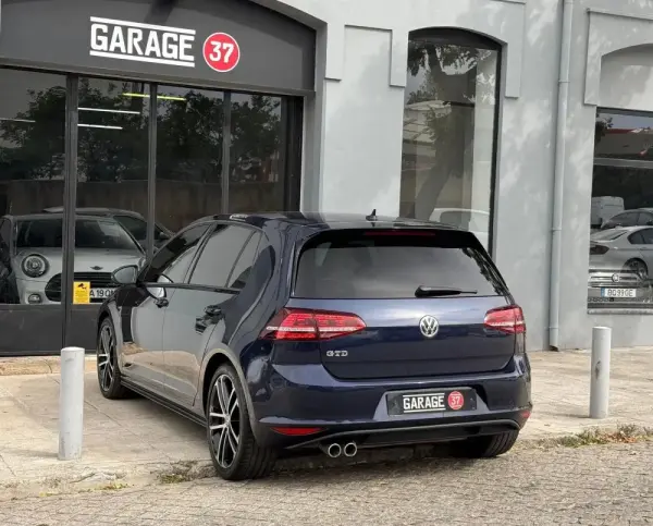 Volkswagen Golf 2.0 TDI GTD DSG 25