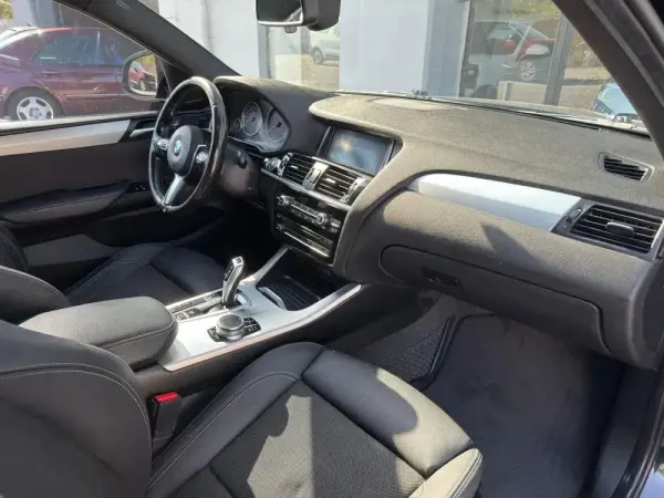 BMW X4 20 d xDrive Pack M Auto 9