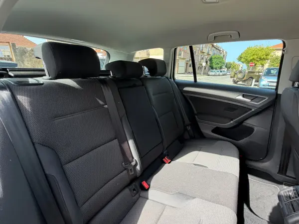 Volkswagen Golf Variant 1.6 TDi GPS Edition DSG 11