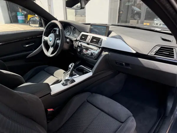 BMW 420 d Pack M Auto 8