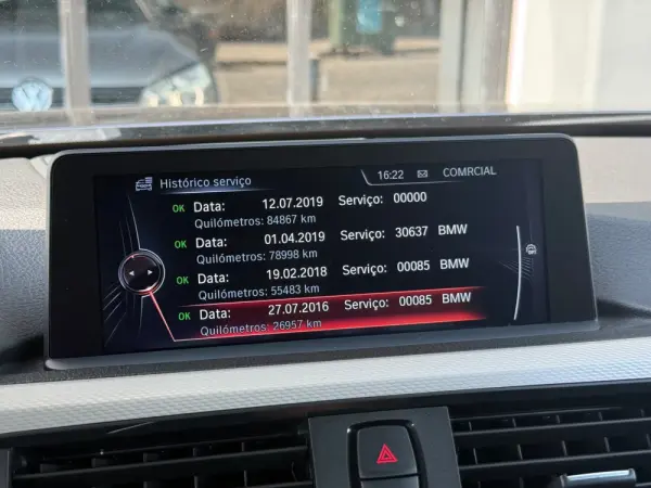 BMW 420 d Pack M Auto 11