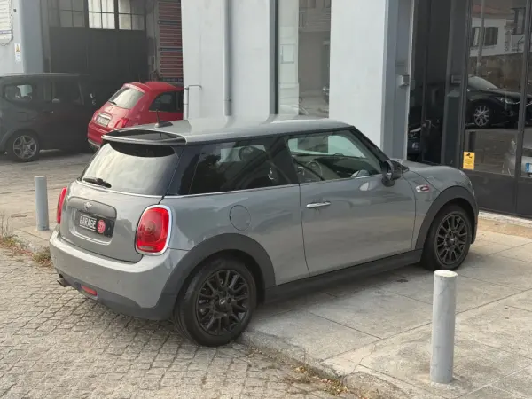 MINI 3 Portas One D 2