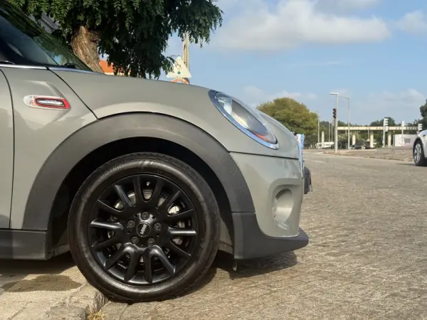 MINI 3 Portas One D 3
