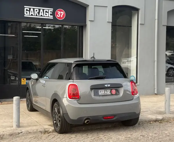 MINI 3 Portas One D 22
