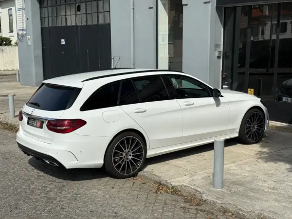 Mercedes-Benz C 200 Station 9G-TRONIC AMG Line 2