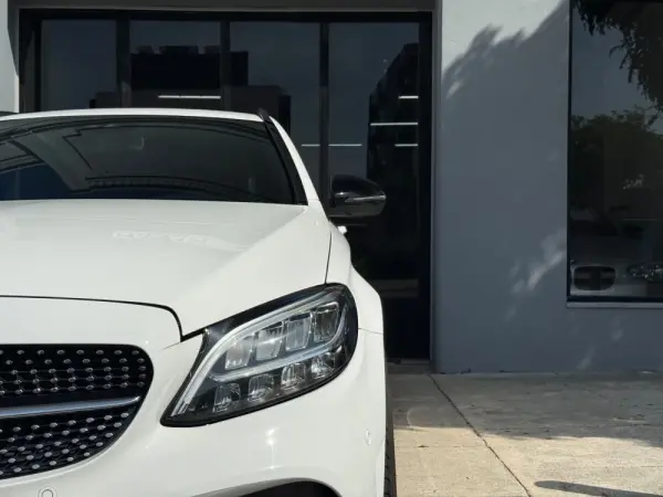 Mercedes-Benz C 200 Station 9G-TRONIC AMG Line 4