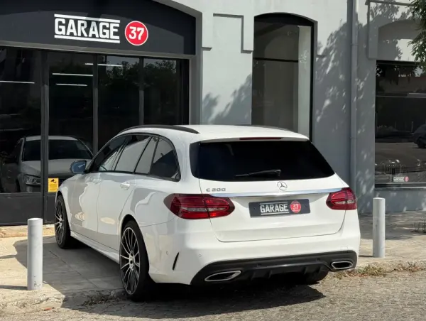 Mercedes-Benz C 200 Station 9G-TRONIC AMG Line 24