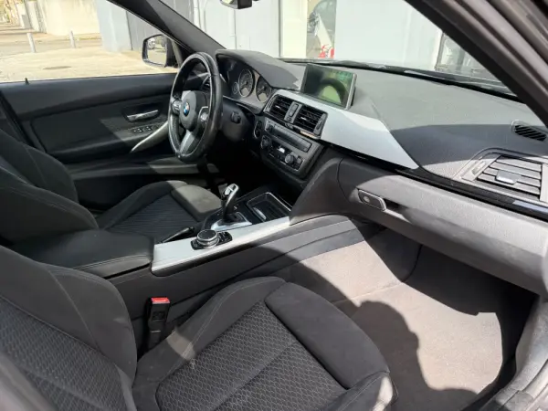 BMW 320 d Auto Pack M 10
