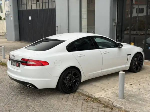 Jaguar XF 2.2 2