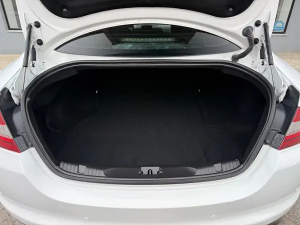 Jaguar XF 2.2 19