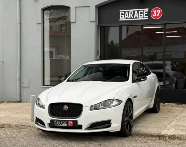 Jaguar XF 2.2 21