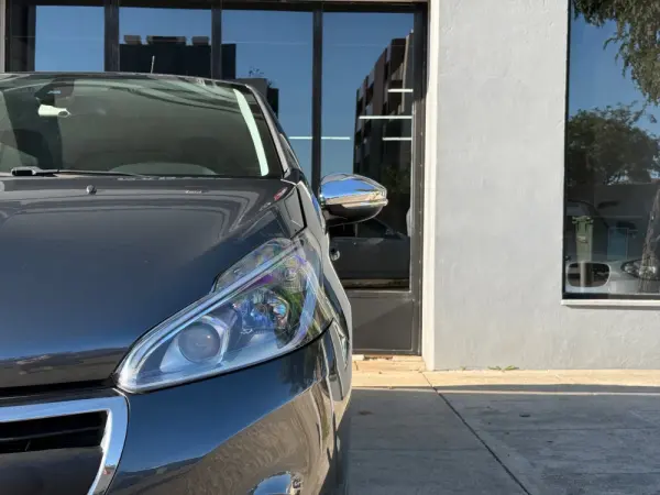 Peugeot 208 1.2 PureTech Style 4