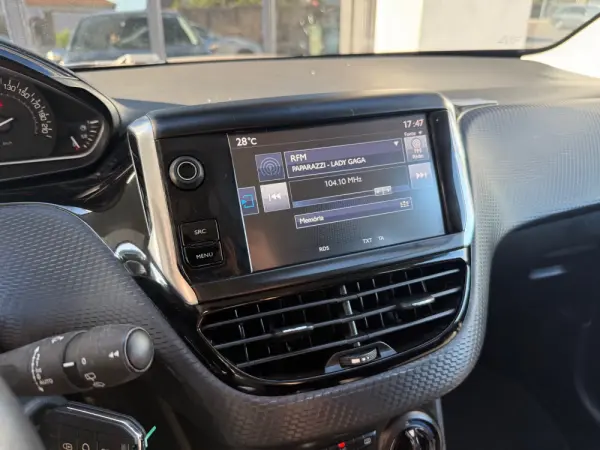 Peugeot 208 1.2 PureTech Style 13