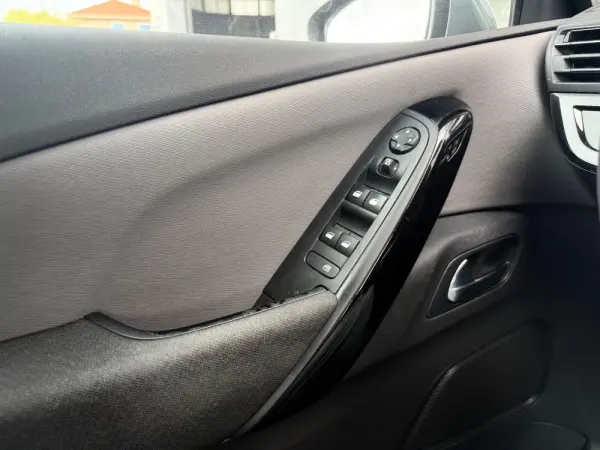 Citroen Grand C4 Spacetourer Outro 17