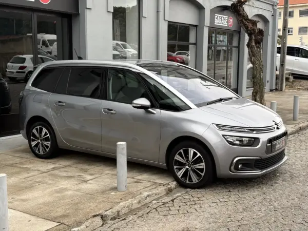 Citroen Grand C4 Spacetourer Outro 22