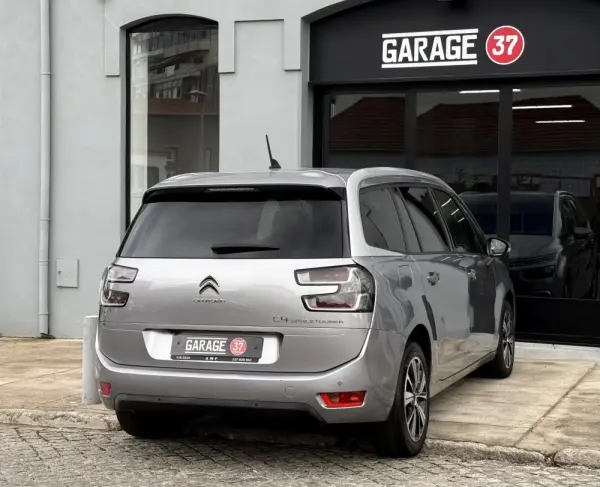 Citroen Grand C4 Spacetourer Outro 26