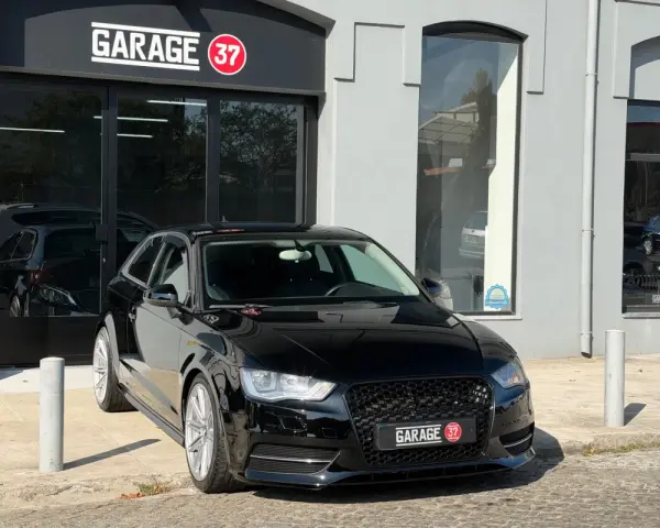 Audi A3 1.6 TDI (clean diesel) Attraction 1