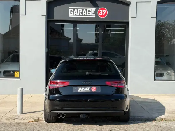 Audi A3 1.6 TDI (clean diesel) Attraction 25