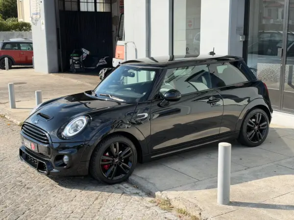 MINI 3 Portas Cooper D 24