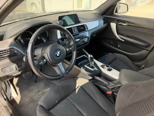 BMW 116 d Pack M Auto 5