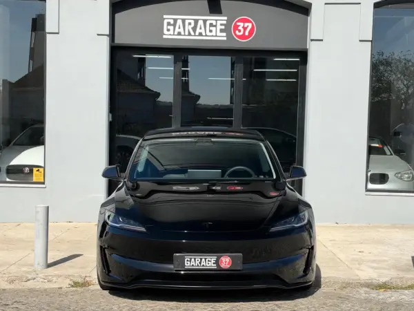 Tesla Model 3 AWD Dual Motor Performance 12