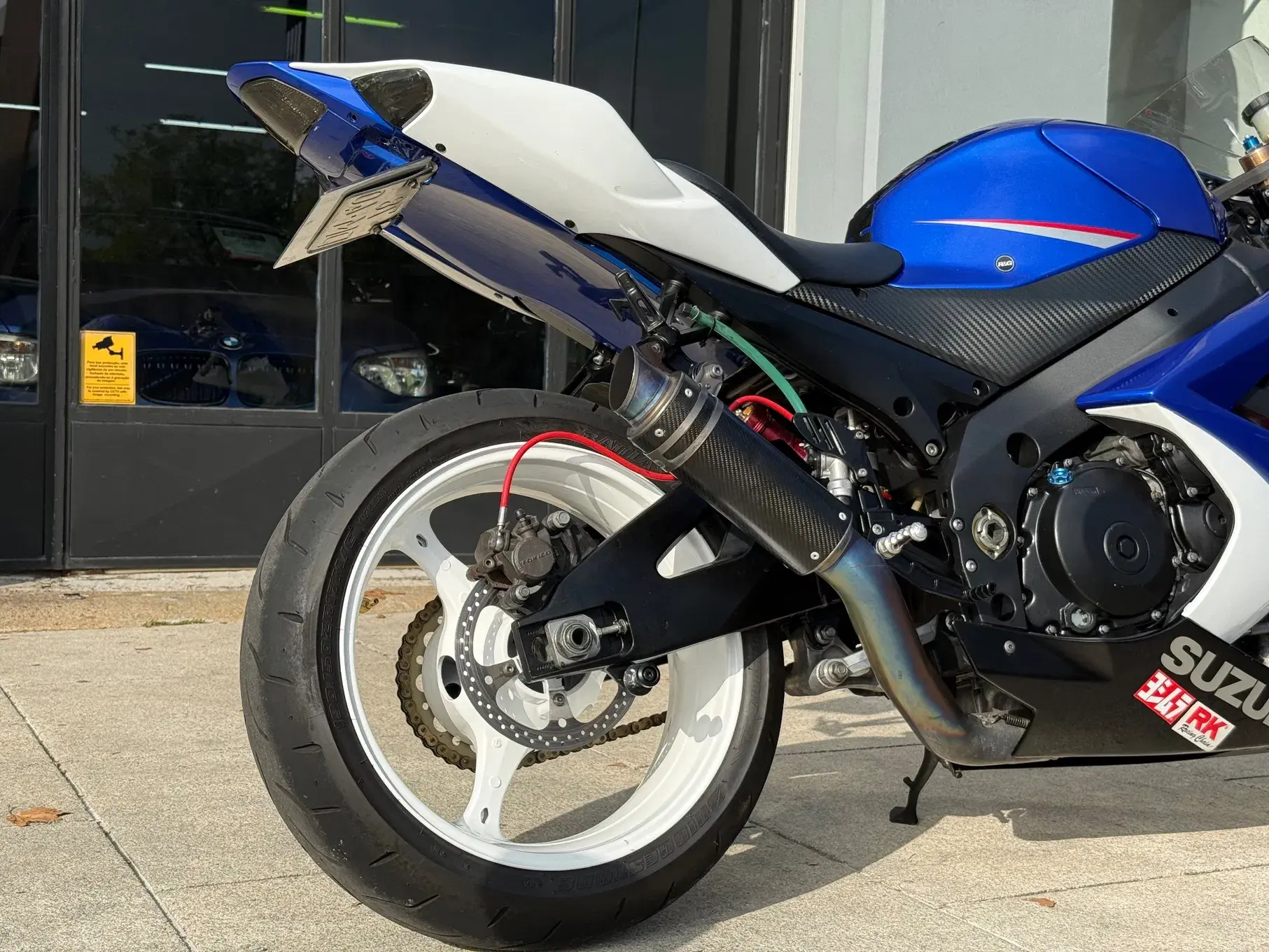 Suzuki GSX-R Outro 16