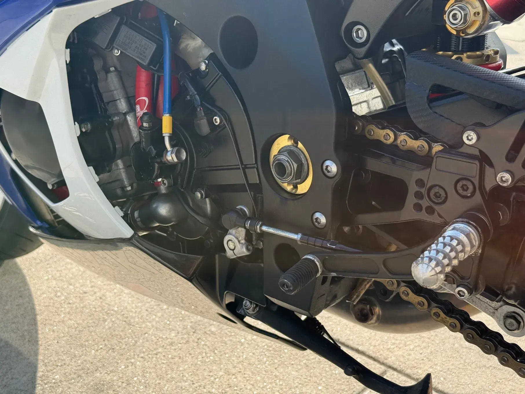 Suzuki GSX-R Outro 23