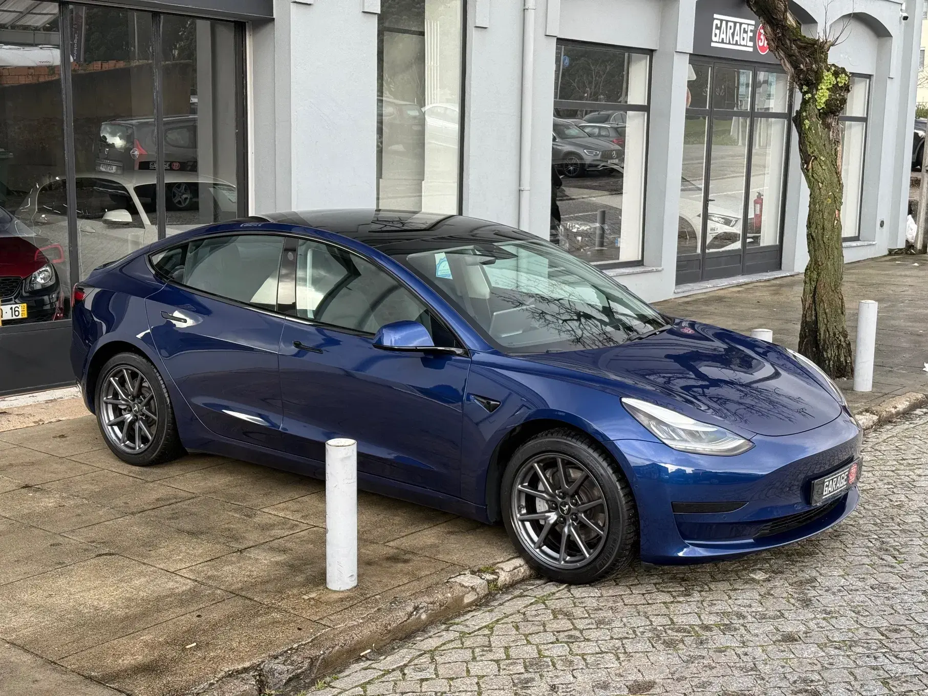 Tesla Model 3 Standard Range Plus RWD 4