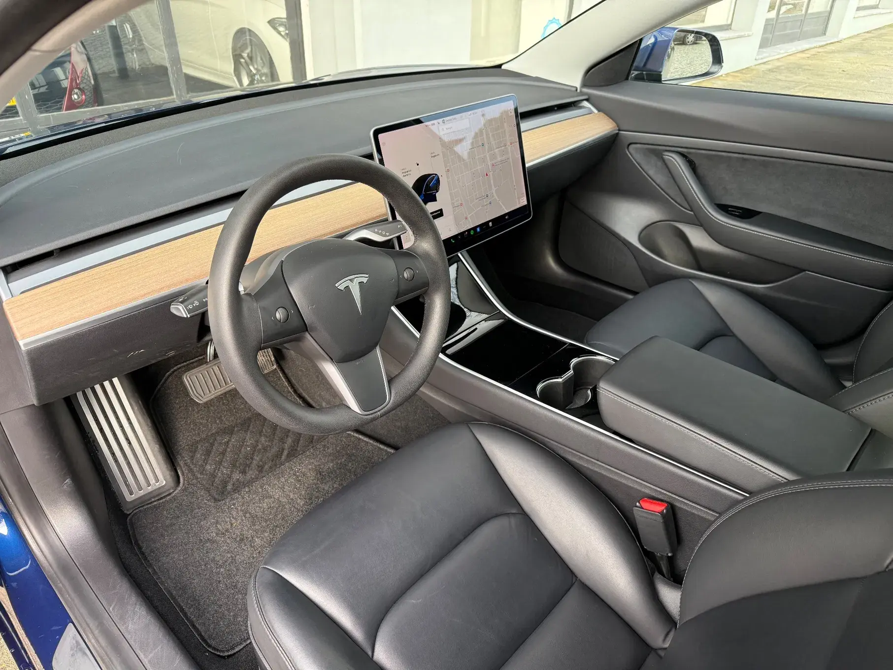 Tesla Model 3 Standard Range Plus RWD 13