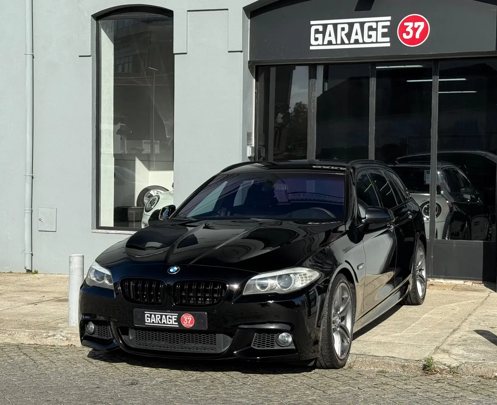 BMW 525 d Pack M Auto 3