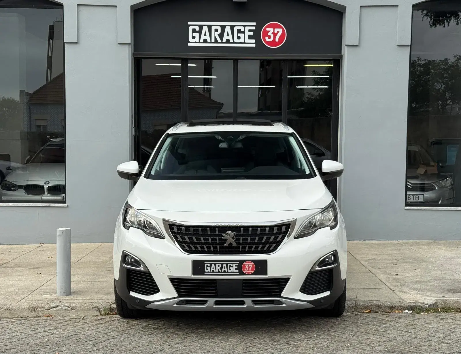 Peugeot 5008 1.5 BlueHDi Allure EAT8 2