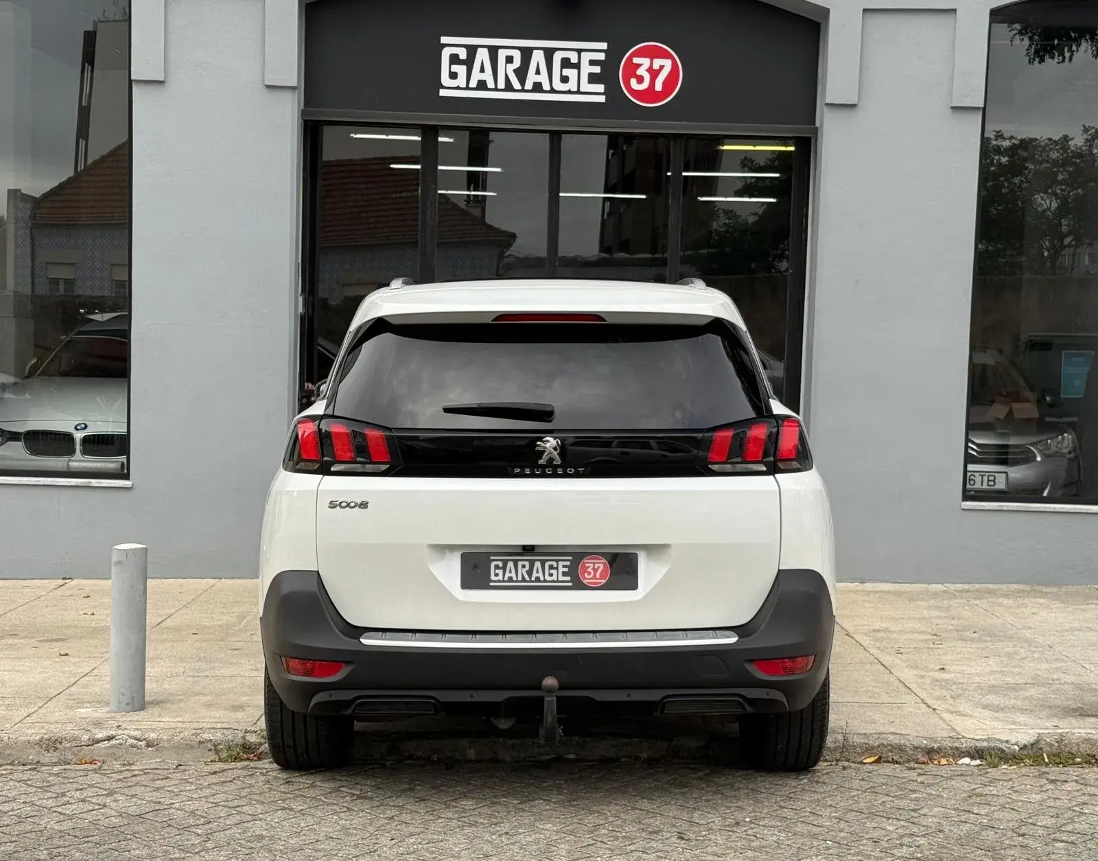 Peugeot 5008 1.5 BlueHDi Allure EAT8 7