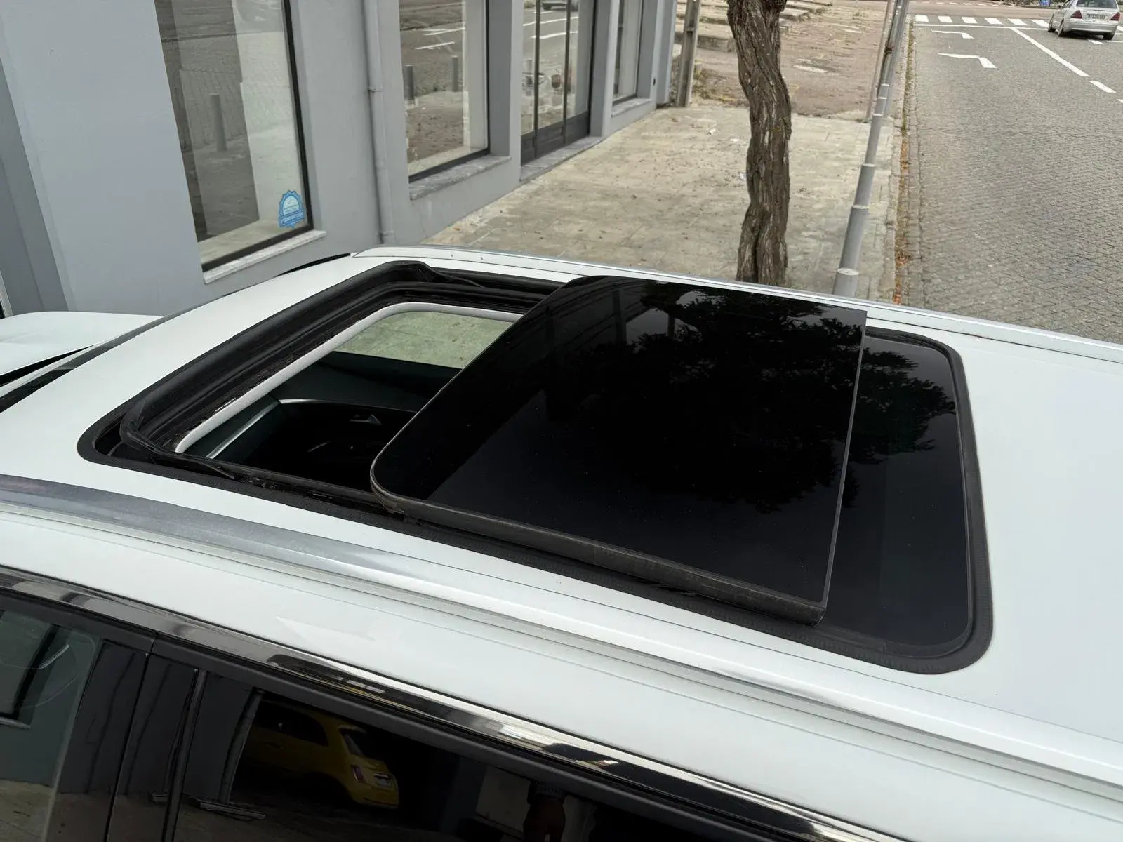 Peugeot 5008 1.5 BlueHDi Allure EAT8 13