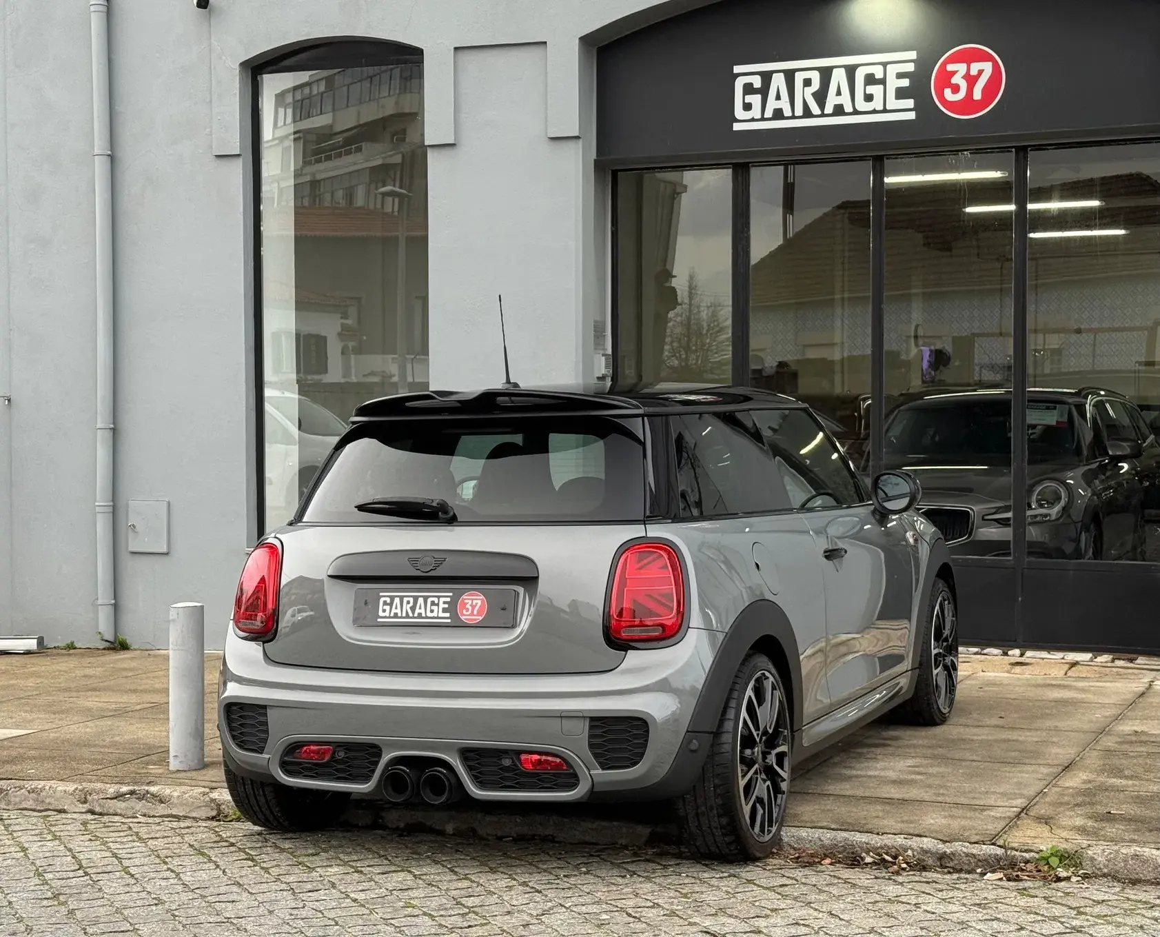 MINI 3 Portas Outro 8