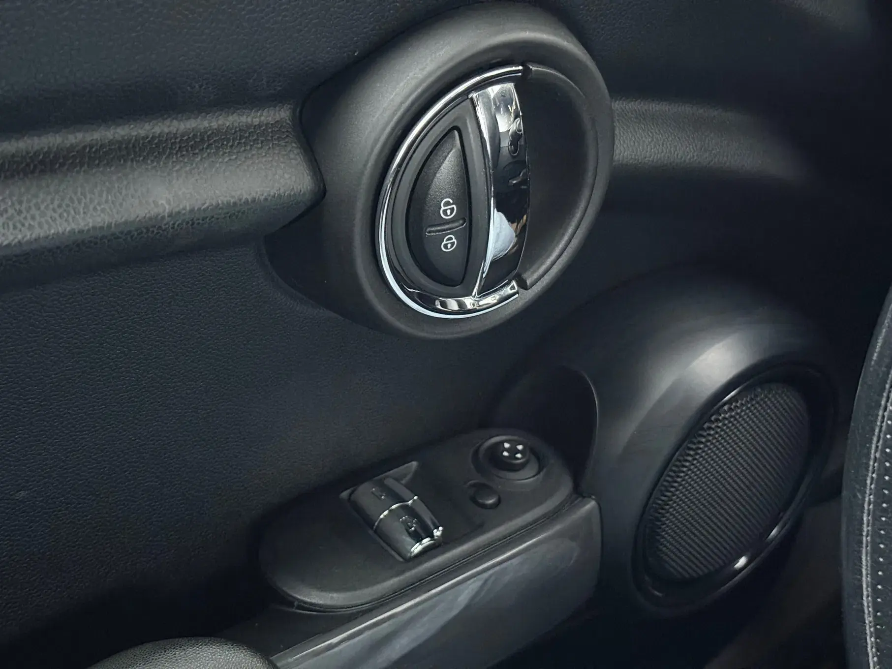 MINI 3 Portas Outro 23