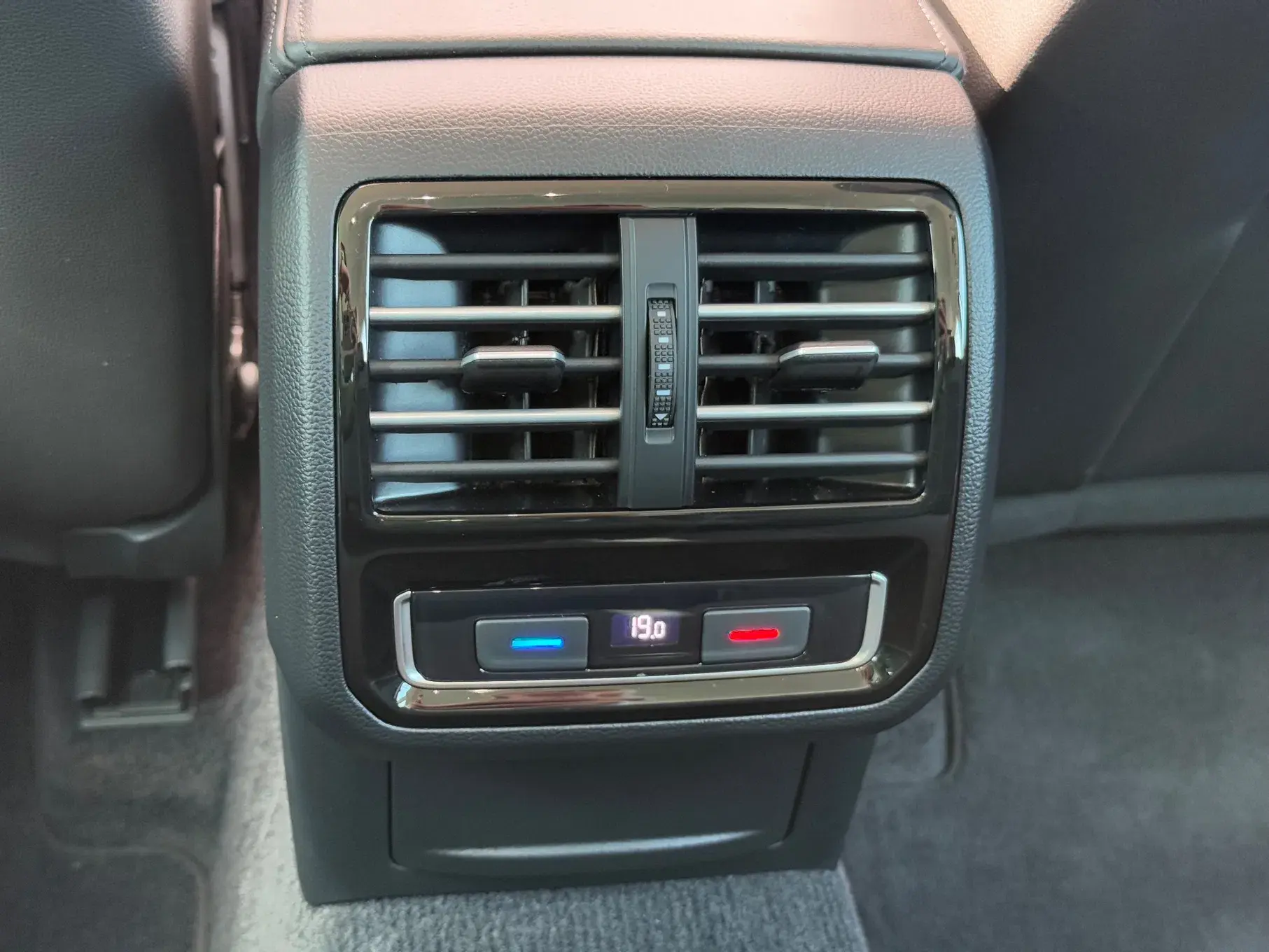 Volkswagen Passat Variant 1.4 TSI GTE Plug-in 32