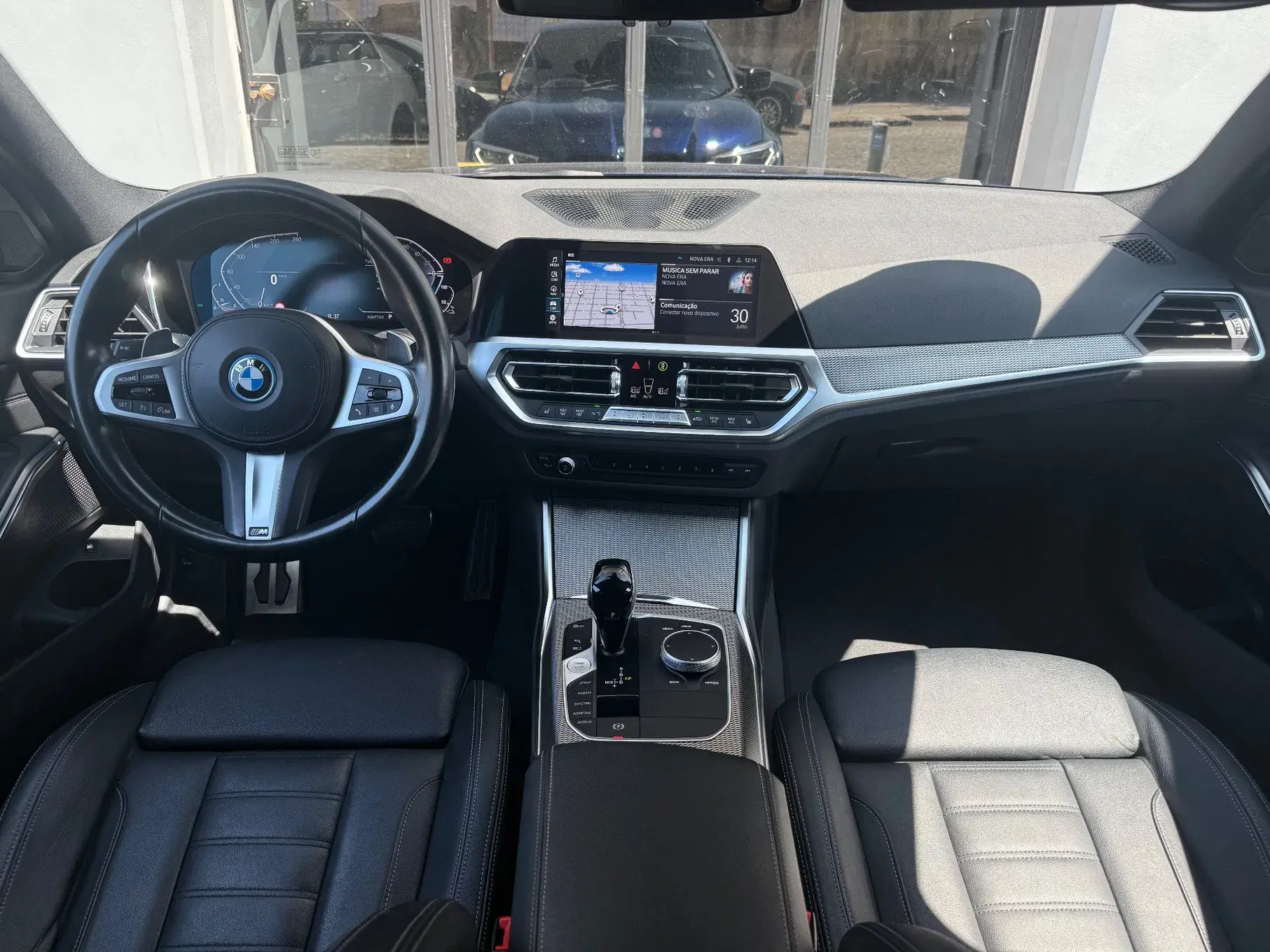 BMW 330 e Pack M Auto 6