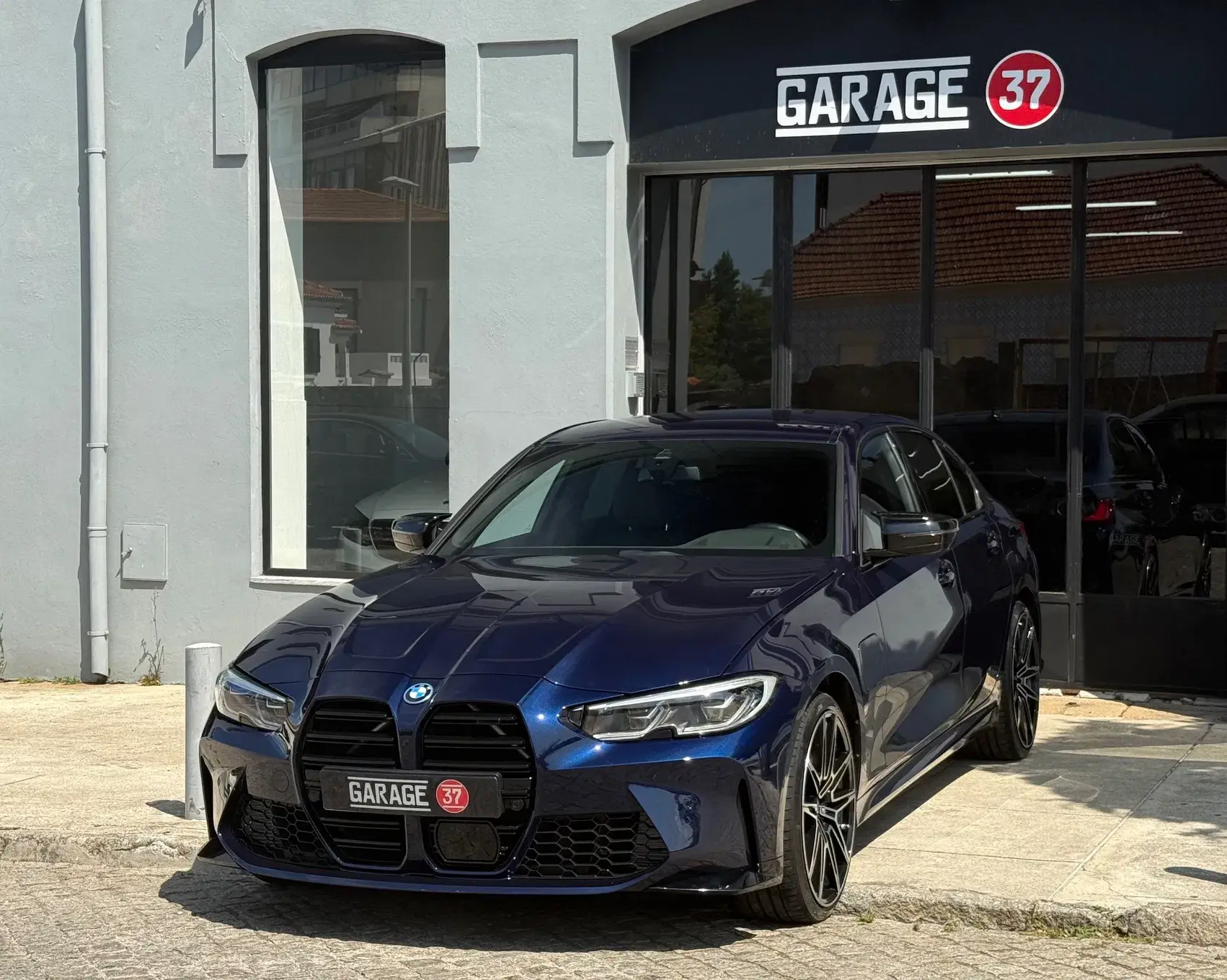 BMW 330 e Pack M Auto 23