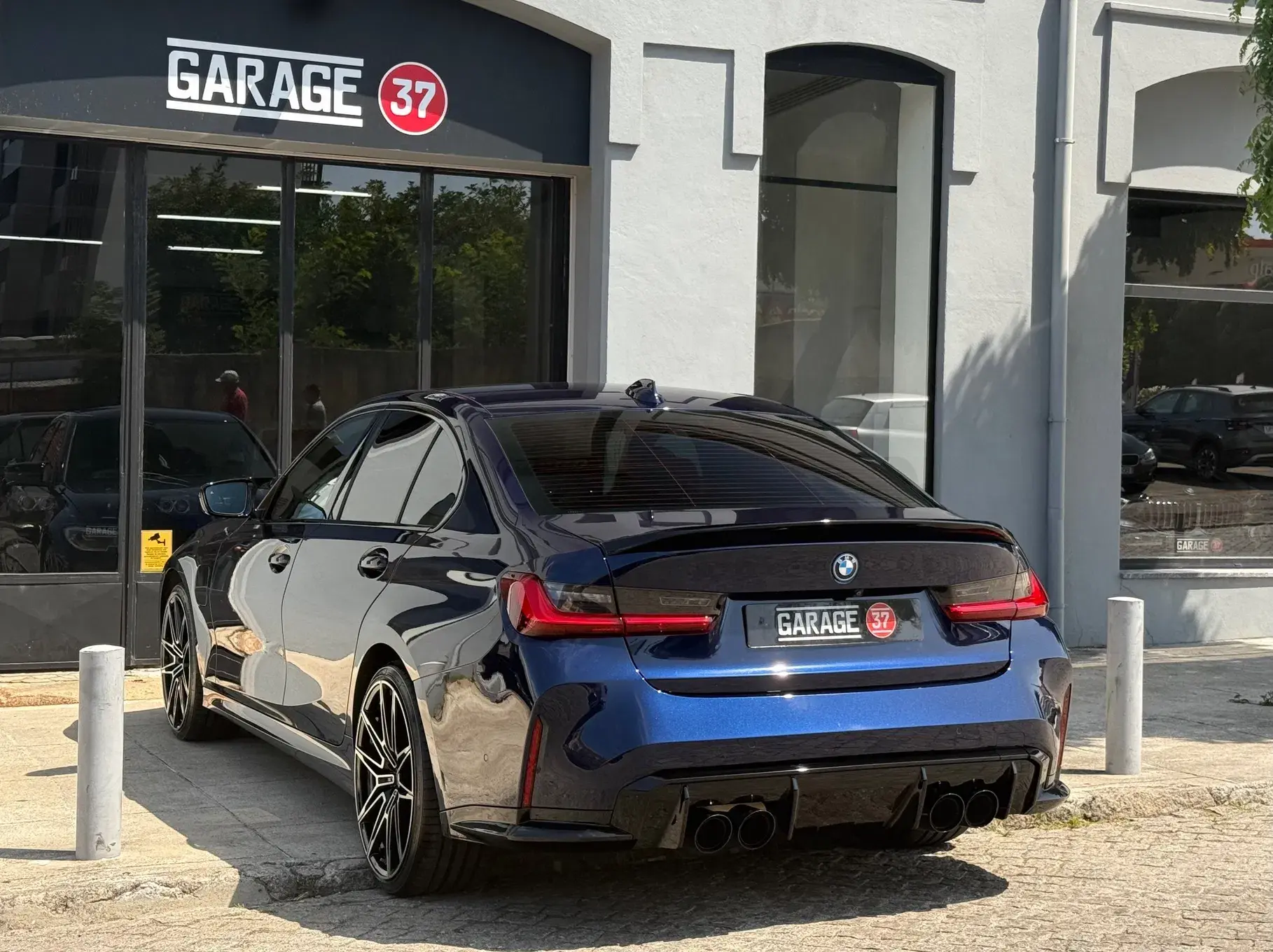 BMW 330 e Pack M Auto 27