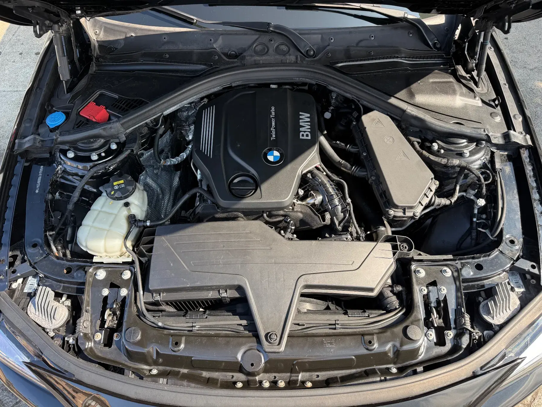 BMW 418 Gran Coupé d Pack M Auto 22