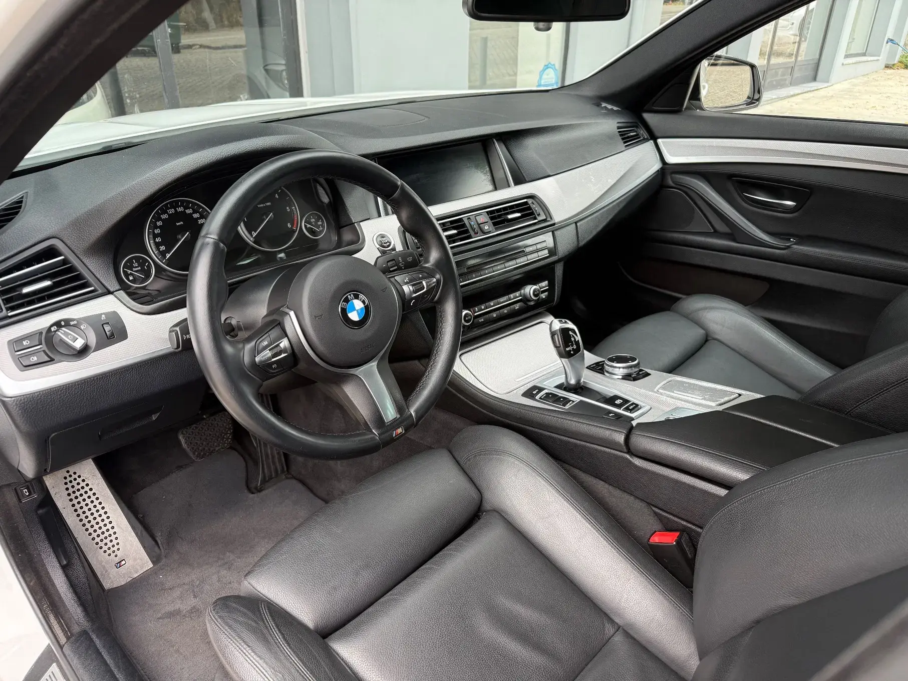 BMW 520 d Pack M Auto 5