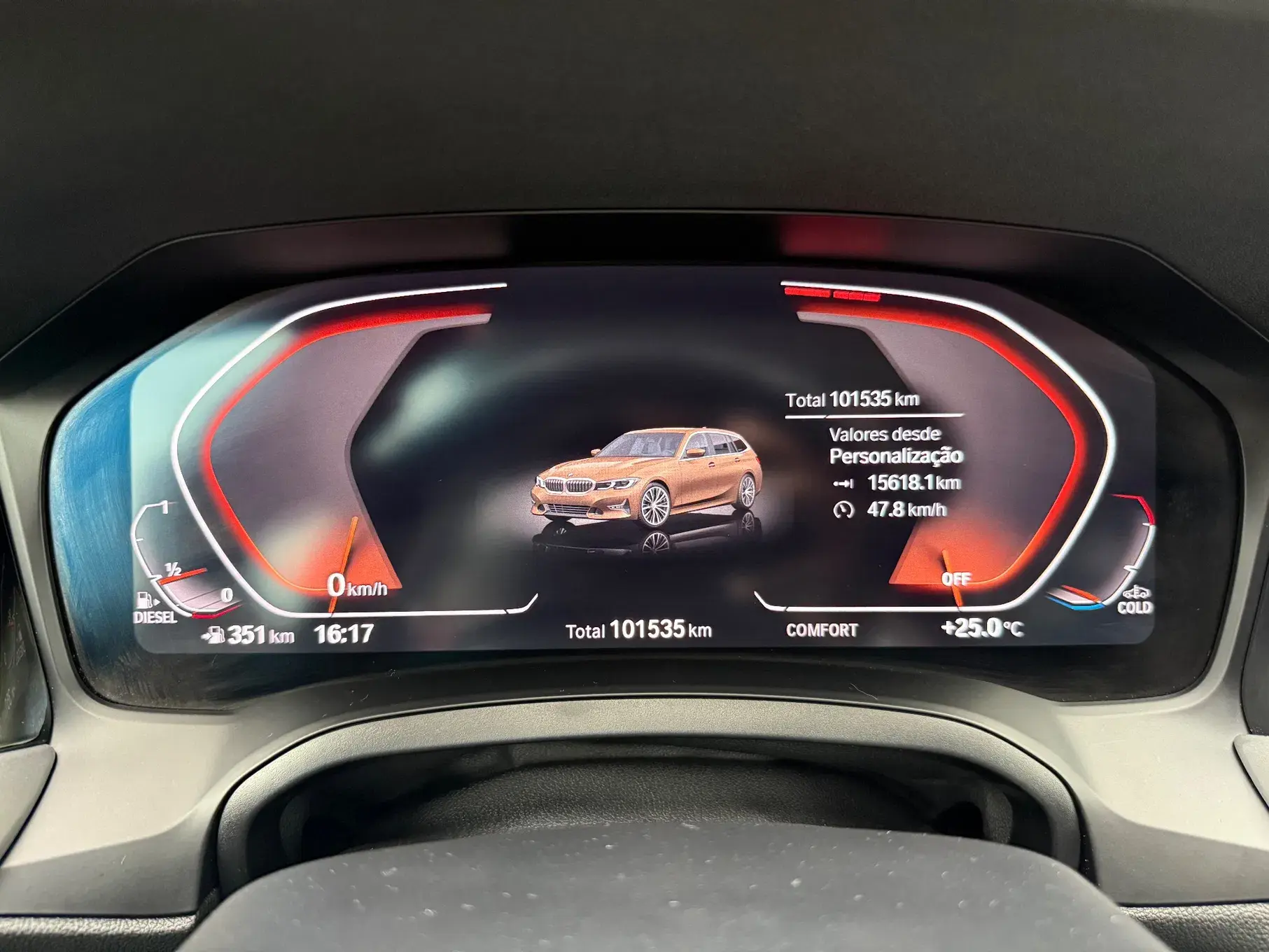 BMW 318 d Pack M Auto 13