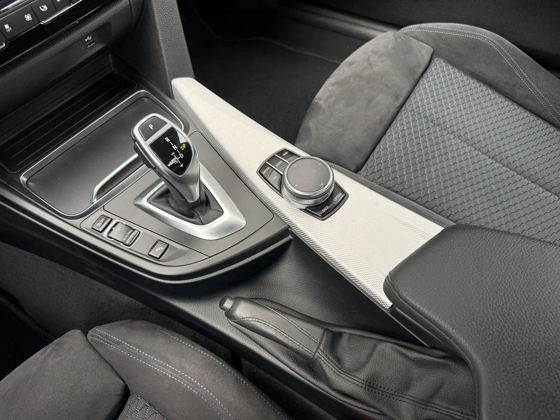 BMW 420 d Pack M Auto 17
